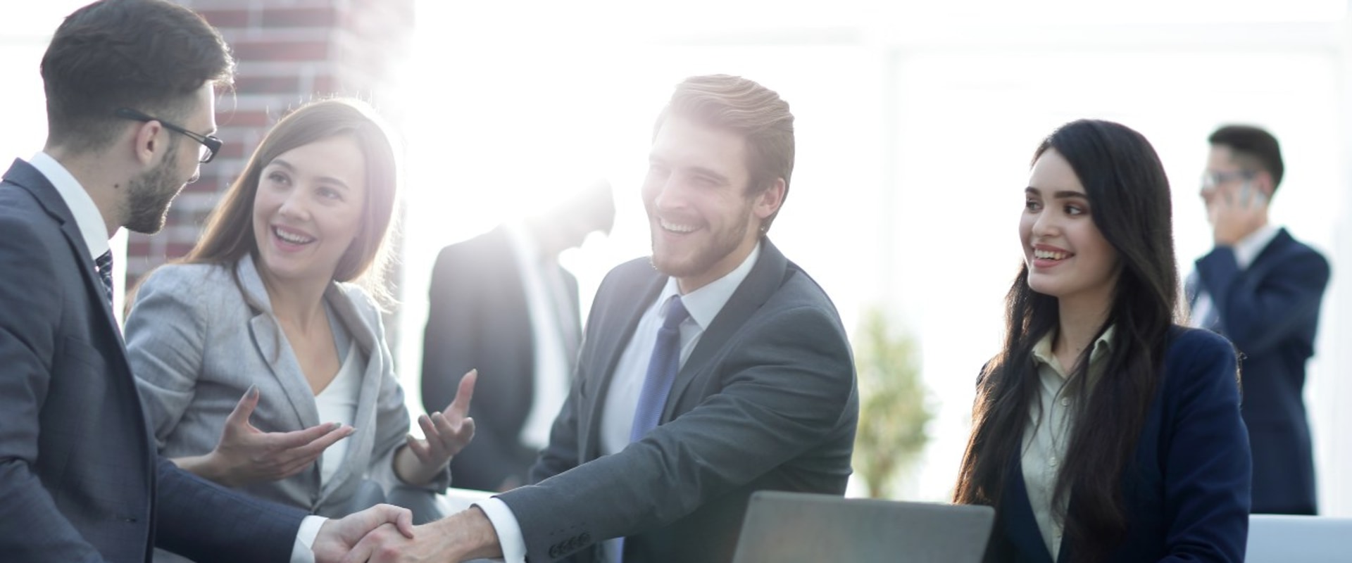 The Ultimate Guide to Choosing Between Asset Sales and Stock Sales